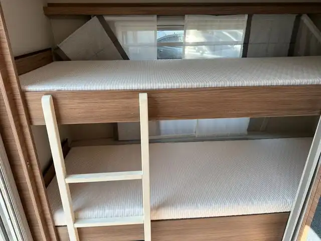 KNAUS SPORT 400 LK 